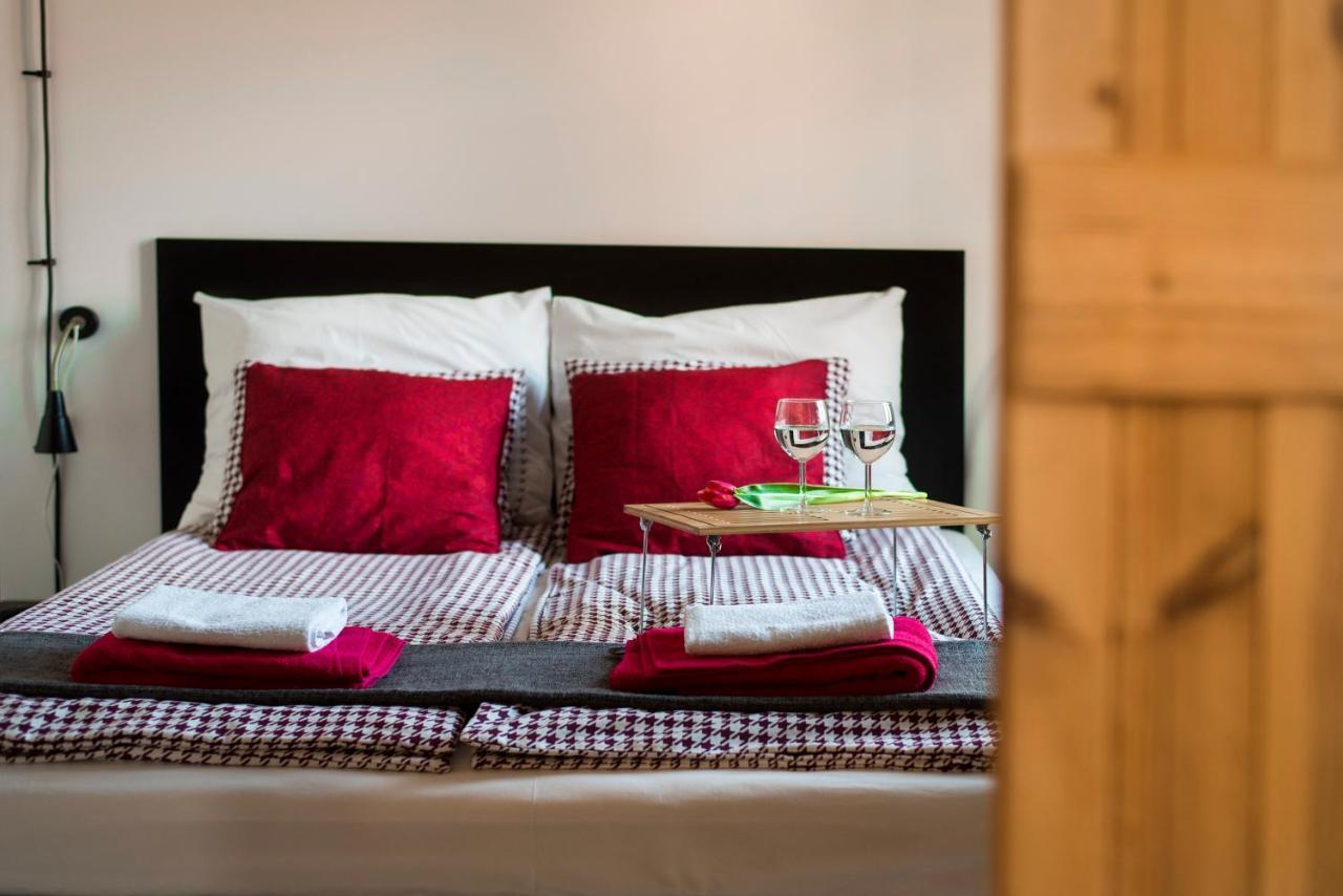 Apartment Loft 200m To Old Town Wi-fi